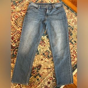 Old Navy WOW Boyfriend Jeans - Size 12